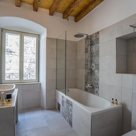 Ξενοδοχείο Heritage