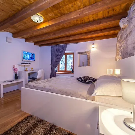 Hotel Heritage